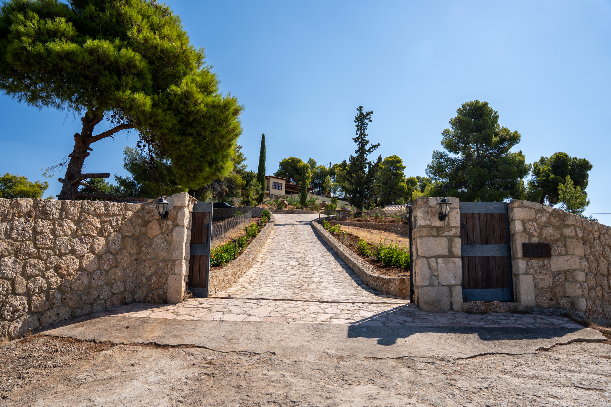 Front gate entrance to Villa Ariadne