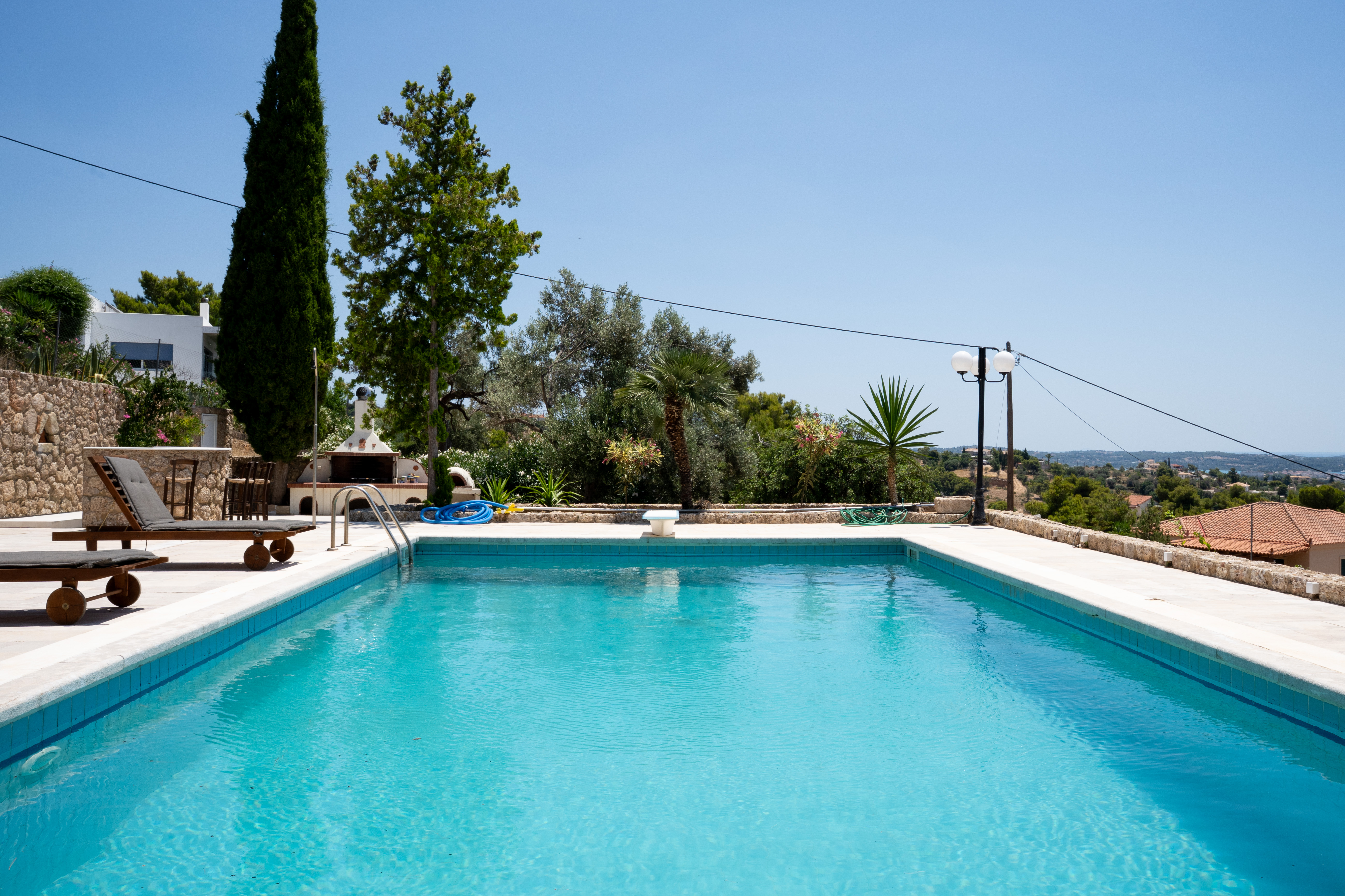 Swimming pool in front of the Poolside House